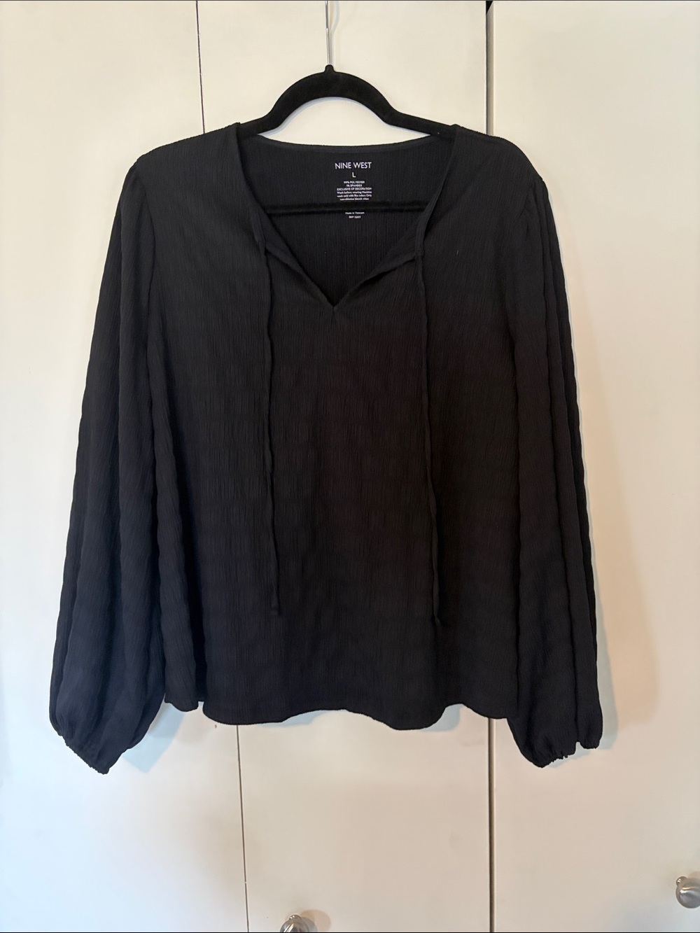 Nine West Black Long-Sleeve V-Neck